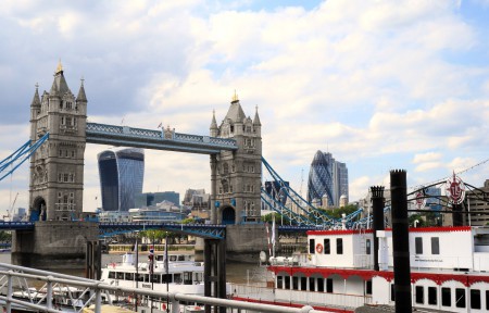 Tower bridge et la city