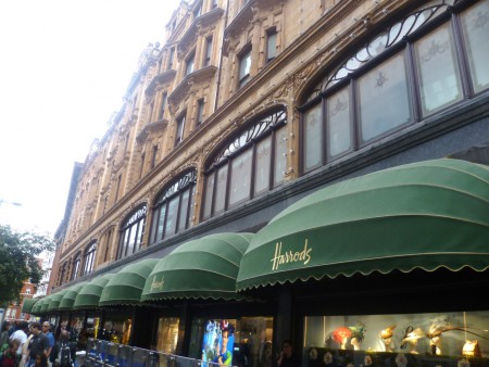 Harrod's! Magasin de ouf! A faire absolument!