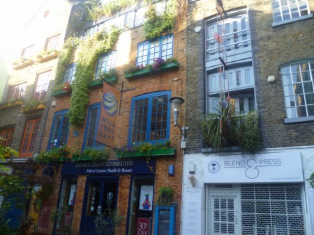 neal's yard
