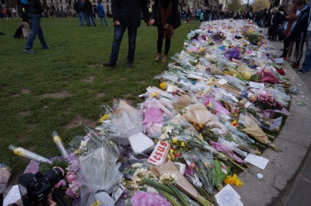 mémorial de l'attentat du 22 mars 2017 à Parliament square